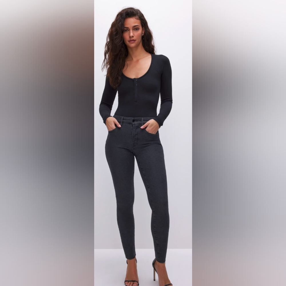 Good American Women's Deep Blue Good Legs Skinny Jeans (New w/Tags!)